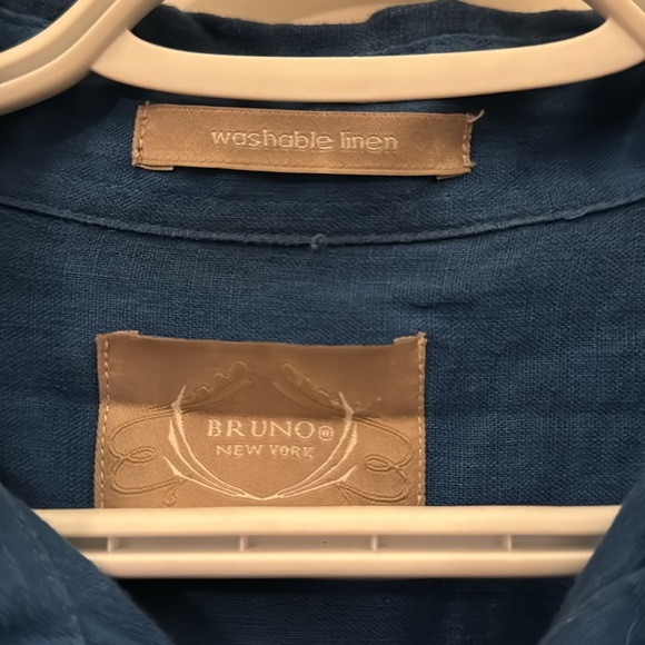 Blue Linen short sleeve button down - Picture 2 of 3